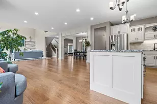 4766 S Oakwood Hills Pkwy, Eau Claire, WI 54701 - Photo 12