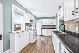 229 N 60th Ave W, Duluth, MN 55807 - Photo 24