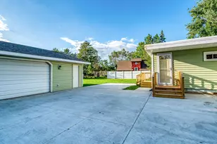 2011 Norton Ave NW, Bemidji, MN 56601 - Photo 40