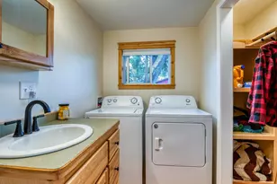 2011 Norton Ave NW, Bemidji, MN 56601 - Photo 10