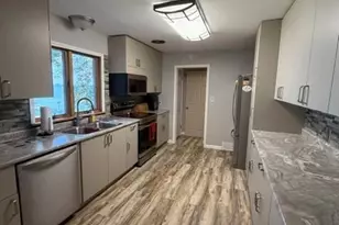 1331 Frank Hall Dr, Albert Lea, MN 56007 - Photo 34