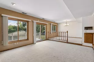 1528 Aquila Ave N, Golden Valley, MN 55427 - Photo 4