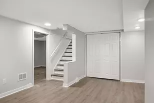 5728 41st Ave S, Minneapolis, MN 55417 - Photo 22