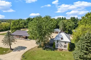 S3165 Co Rd M, Fountain City, WI 54629 - Photo 1
