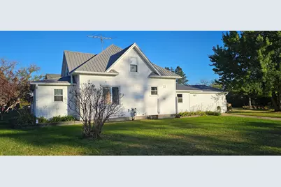 303 Minnesota Avenue E, Sebeka, MN 56477 - Photo 26