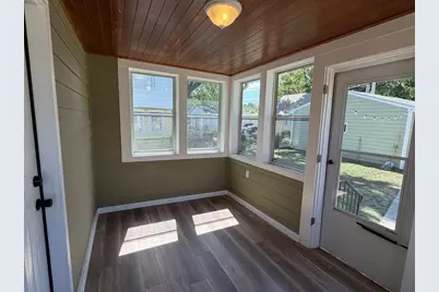 2955 Queen Avenue N, Minneapolis, MN 55411 - Photo 12
