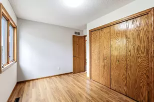 17330 Ipswich Way, Lakeville, MN 55044 - Photo 20