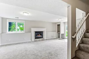 17330 Ipswich Way, Lakeville, MN 55044 - Photo 24