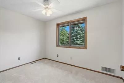 454 Oday Street S, Maplewood, MN 55119 - Photo 26