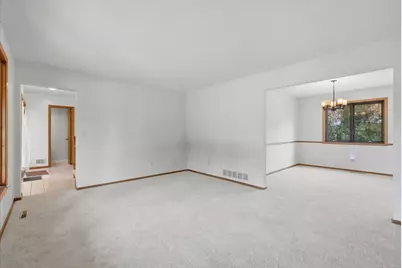 454 Oday Street S, Maplewood, MN 55119 - Photo 8