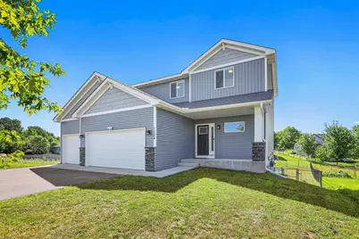 1024 Bellaire Boulevard NW, Isanti, MN 55040 - Photo 2