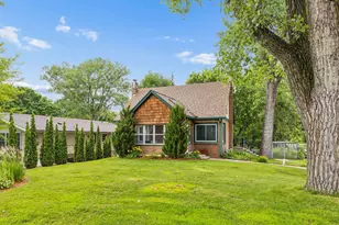 2940 Maryland Ave S, Saint Louis Park, MN 55426 - Photo 2