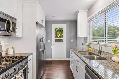 2940 Maryland Avenue S, Saint Louis Park, MN 55426 - Photo 10
