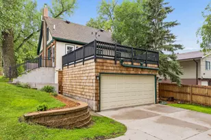 2940 Maryland Ave S, Saint Louis Park, MN 55426 - Photo 4