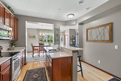 9540 Washington Boulevard #5, Chanhassen, MN 55317 - Photo 16