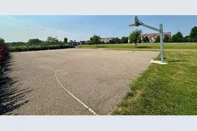 9540 Washington Boulevard #5, Chanhassen, MN 55317 - Photo 46