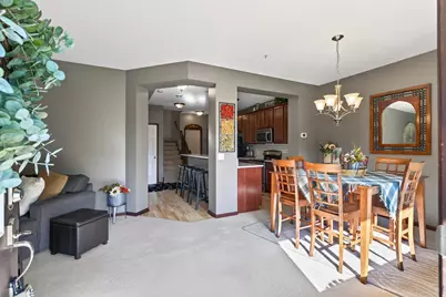 9540 Washington Boulevard #5, Chanhassen, MN 55317 - Photo 6