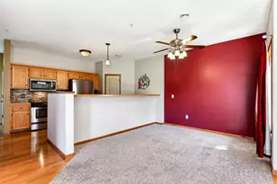 146 Shetland Ln, Lino Lakes, MN 55014 - Photo 10