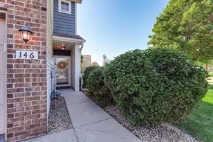 146 Shetland Ln, Lino Lakes, MN 55014 - Photo 4