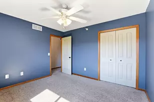146 Shetland Ln, Lino Lakes, MN 55014 - Photo 22