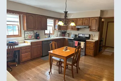 1204 Horizon Drive, Marshall, MN 56258 - Photo 2