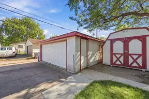 4950 Penn Ave N, Minneapolis, MN 55430 - Photo 40