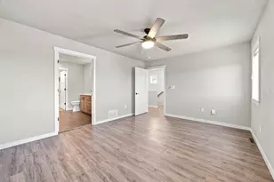 1102 Lilac Ln, Moorhead, MN 56560 - Photo 16