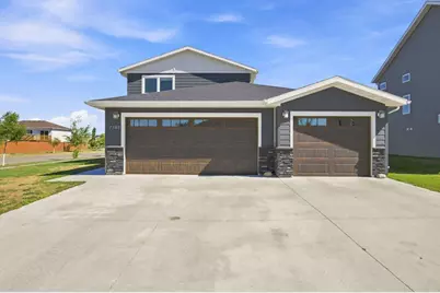 1102 Lilac Lane, Moorhead, MN 56560 - Photo 32