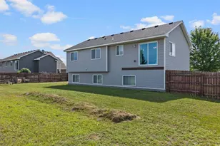 700 Greenwood St SW, Isanti, MN 55040 - Photo 20