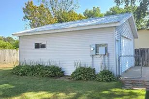 320 6th Ave NE, Plainview, MN 55964 - Photo 58