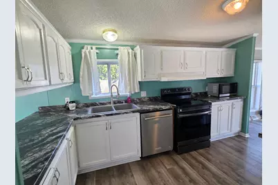 320 6th Avenue NE, Plainview, MN 55964 - Photo 14