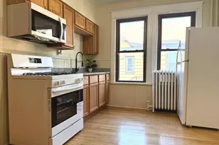 848 Beech St, Saint Paul, MN 55106 - Photo 10