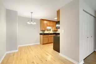 2700 W 44th St, Minneapolis, MN 55410 - Photo 14
