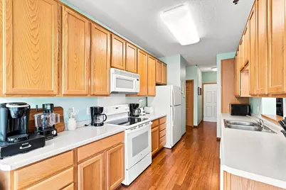 15001 Burnhaven Drive #207, Burnsville, MN 55306 - Photo 2