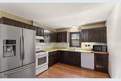 28564 Zurich Street NE, North Branch, MN 55056 - Photo 4
