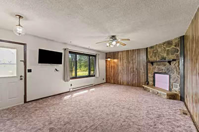 28564 Zurich Street NE, North Branch, MN 55056 - Photo 6