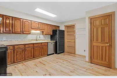 7688 Dunmore Road, Woodbury, MN 55125 - Photo 8