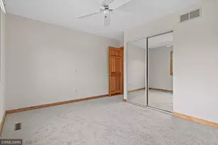 7688 Dunmore Rd, Woodbury, MN 55125 - Photo 24