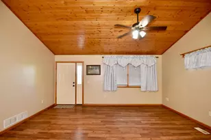 8809 Green Meadow Rd, Milaca, MN 56353 - Photo 14