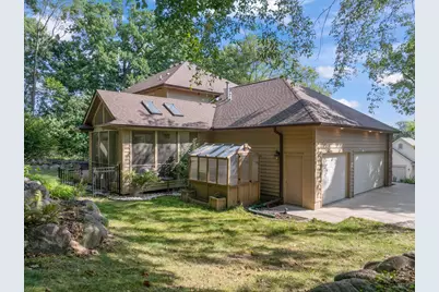 1932 Baihly Estates Lane SW, Rochester, MN 55902 - Photo 52