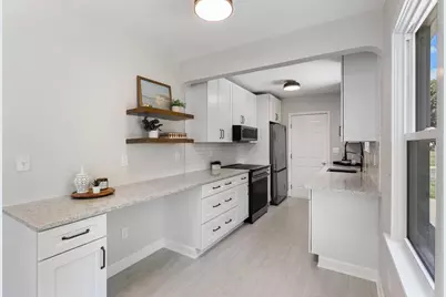 2910 Pennsylvania Avenue S, Saint Louis Park, MN 55426 - Photo 8
