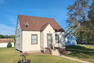 400 Shortline Ave, Sunburg, MN 56289 - Photo 24