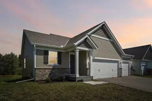 1066 Meadow Ln, Waconia, MN 55387 - Photo 2