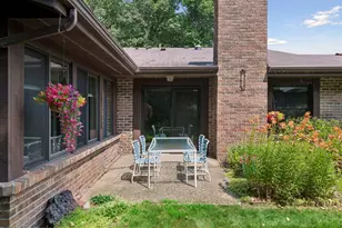1254 Archer Ln N, Plymouth, MN 55447 - Photo 2