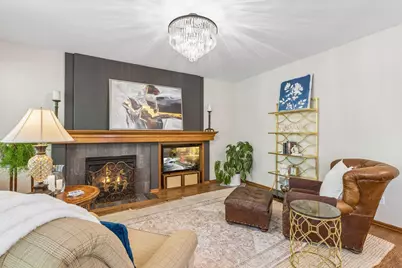 9025 Sunnyvale Drive, Chanhassen, MN 55317 - Photo 22