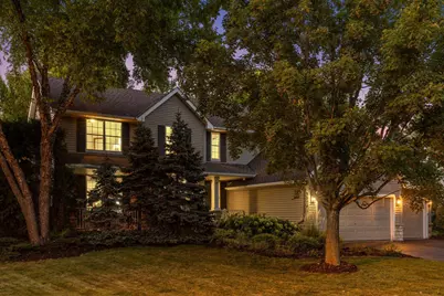 9025 Sunnyvale Drive, Chanhassen, MN 55317 - Photo 2