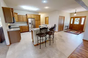 2858 9th Ave SE, Willmar, MN 56201 - Photo 10