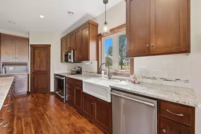 3049 Nottingham Road S, Saint Cloud, MN 56301 - Photo 4