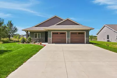 3049 Nottingham Road S, Saint Cloud, MN 56301 - Photo 2