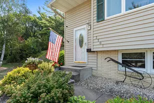 3501 Graves Dr, Red Wing, MN 55066 - Photo 4